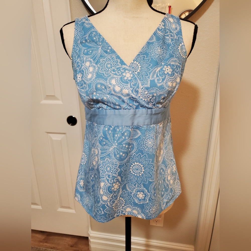 ANN TAYLOR LOFT SLEEVELESS BLOUSE SIZE 6 PETITE IN GREAT CONDITION!